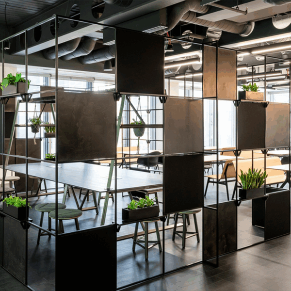 Plant divider walls