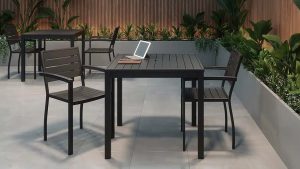 Commercial Outdoor Bistro Tables and Chairs