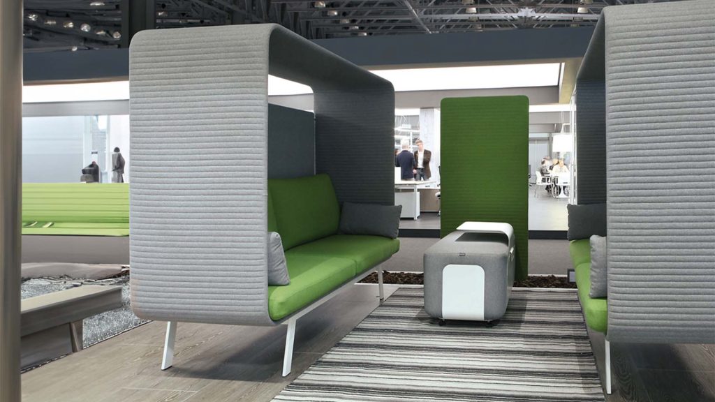 Privacy Lounge Chair