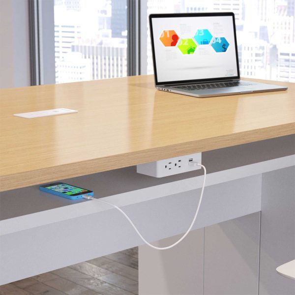 Collaboration table with power