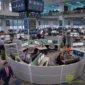 Concentric modular trading floor desks and circular financial bullpen workstations by Pacific Ergonomics- in Grey